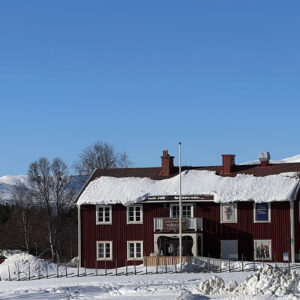 Naturum Vålådalen ligger mitt bland fjällen